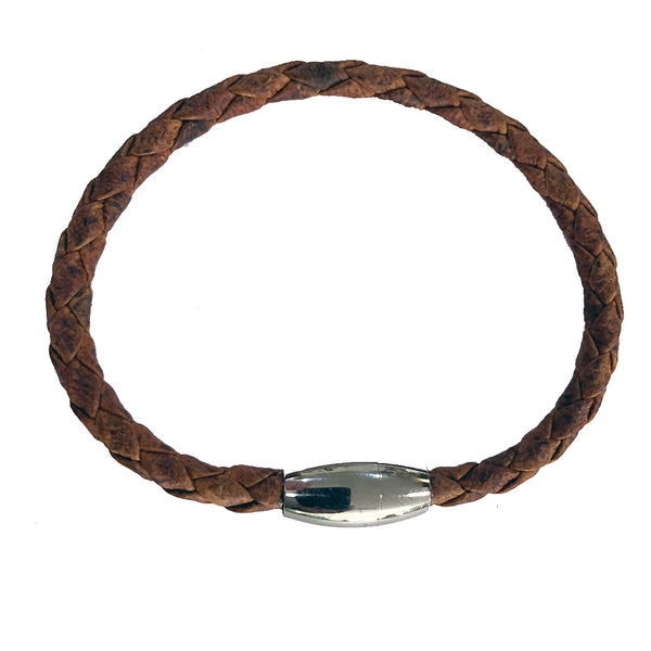 MOOSE_BRACELET_with_silver_cla